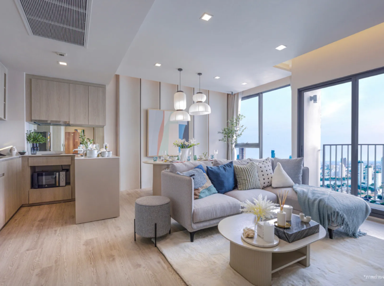 Reference Sathorn Wongwian yai 2 Bed Room