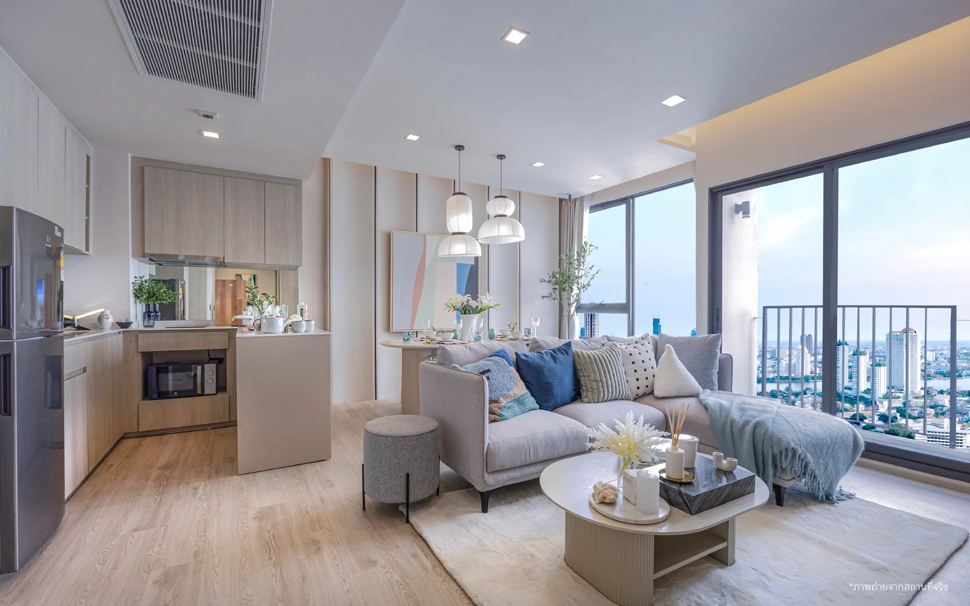 Reference Sathorn Wongwian yai 2 Bed Room